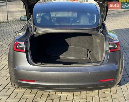 Серый Тесла Модель 3, объемом двигателя 0 л и пробегом 73 тыс. км за 22000 $, фото 19 на Automoto.ua