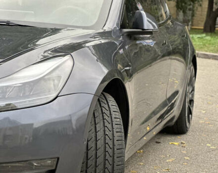 Тесла Модель 3 2022 в Киеве на Automoto.ua Серый Тесла Модель 3, объемом двигателя 0 л и пробегом 229 тыс. км за 22000 $, фото 12 на Automoto.ua
