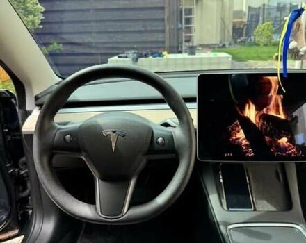 Тесла Модель 3 2022 у Києві на Automoto.ua Сірий Тесла Модель 3, об'ємом двигуна 0 л та пробігом 37 тис. км за 16000 $, фото 5 на Automoto.ua