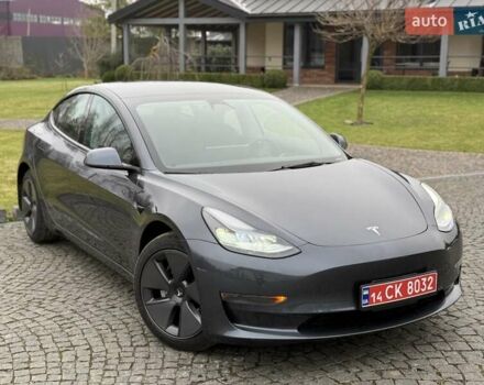 Серый Тесла Модель 3, объемом двигателя 0 л и пробегом 46 тыс. км за 20000 $, фото 33 на Automoto.ua
