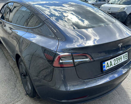 Тесла Модель 3 2022 в Киеве на Automoto.ua Серый Тесла Модель 3, объемом двигателя 0 л и пробегом 21 тыс. км за 23999 $, фото 3 на Automoto.ua