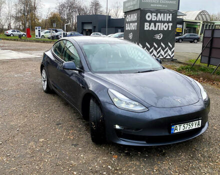 Серый Тесла Модель 3, объемом двигателя 0 л и пробегом 101 тыс. км за 16650 $, фото 3 на Automoto.ua