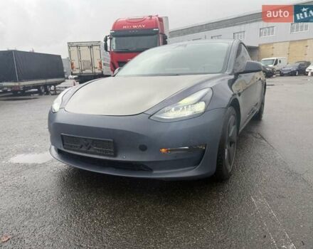 Сірий Тесла Модель 3, об'ємом двигуна 0 л та пробігом 107 тис. км за 18500 $, фото 1 на Automoto.ua