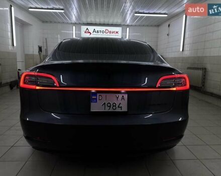 Серый Тесла Модель 3, объемом двигателя 0 л и пробегом 57 тыс. км за 19999 $, фото 22 на Automoto.ua