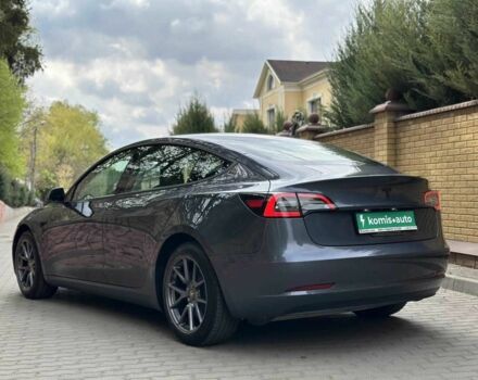 Сірий Тесла Модель 3, об'ємом двигуна 0 л та пробігом 4 тис. км за 23799 $, фото 3 на Automoto.ua