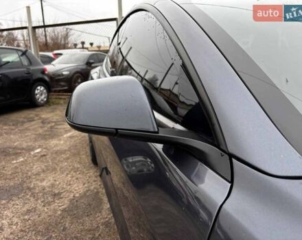 Сірий Тесла Модель 3, об'ємом двигуна 0 л та пробігом 69 тис. км за 25990 $, фото 9 на Automoto.ua