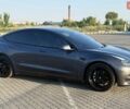 Серый Тесла Модель 3, объемом двигателя 0 л и пробегом 80 тыс. км за 21700 $, фото 3 на Automoto.ua