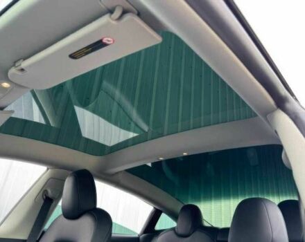 Серый Тесла Модель 3, объемом двигателя 0 л и пробегом 29 тыс. км за 11000 $, фото 9 на Automoto.ua