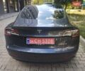 Серый Тесла Модель 3, объемом двигателя 0 л и пробегом 31 тыс. км за 18400 $, фото 5 на Automoto.ua