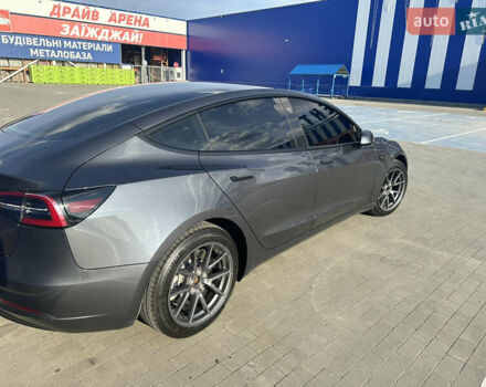 Сірий Тесла Модель 3, об'ємом двигуна 0 л та пробігом 8 тис. км за 21500 $, фото 3 на Automoto.ua