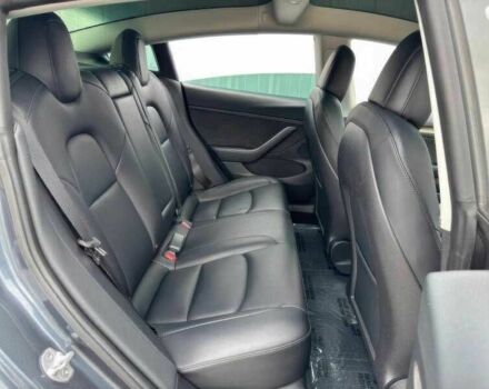 Серый Тесла Модель 3, объемом двигателя 0 л и пробегом 29 тыс. км за 11000 $, фото 15 на Automoto.ua