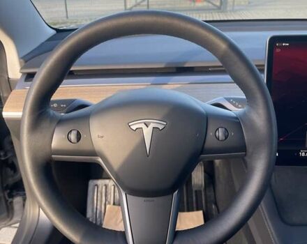 Серый Тесла Модель 3, объемом двигателя 0 л и пробегом 73 тыс. км за 22000 $, фото 33 на Automoto.ua