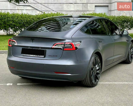 Сірий Тесла Модель 3, об'ємом двигуна 0 л та пробігом 41 тис. км за 17900 $, фото 5 на Automoto.ua