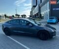 Серый Тесла Модель 3, объемом двигателя 0 л и пробегом 77 тыс. км за 17999 $, фото 4 на Automoto.ua