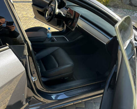 Серый Тесла Модель 3, объемом двигателя 0 л и пробегом 70 тыс. км за 19200 $, фото 16 на Automoto.ua