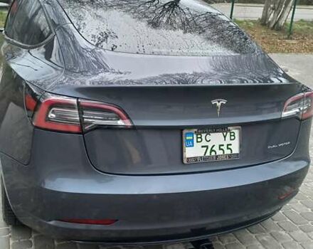 Сірий Тесла Модель 3, об'ємом двигуна 0 л та пробігом 70 тис. км за 25400 $, фото 1 на Automoto.ua