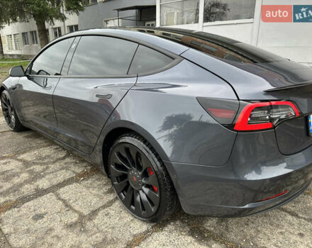 Серый Тесла Модель 3, объемом двигателя 0 л и пробегом 68 тыс. км за 24600 $, фото 15 на Automoto.ua