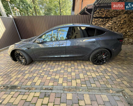 Серый Тесла Модель 3, объемом двигателя 0 л и пробегом 31 тыс. км за 29900 $, фото 4 на Automoto.ua