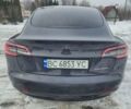 Серый Тесла Модель 3, объемом двигателя 0 л и пробегом 61 тыс. км за 23700 $, фото 5 на Automoto.ua