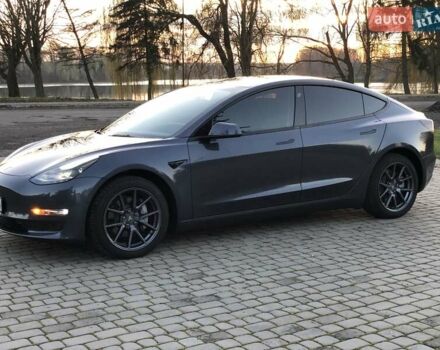 Сірий Тесла Модель 3, об'ємом двигуна 0 л та пробігом 51 тис. км за 22700 $, фото 4 на Automoto.ua