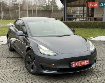 Серый Тесла Модель 3, объемом двигателя 0 л и пробегом 46 тыс. км за 20000 $, фото 57 на Automoto.ua