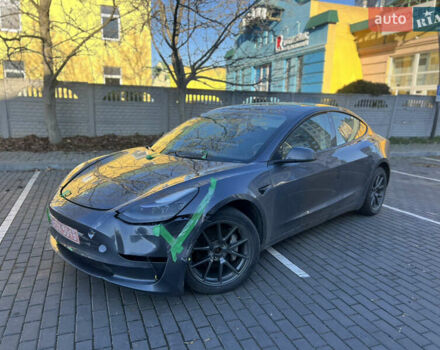 Сірий Тесла Модель 3, об'ємом двигуна 0 л та пробігом 81 тис. км за 18555 $, фото 3 на Automoto.ua