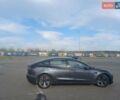 Серый Тесла Модель 3, объемом двигателя 0 л и пробегом 63 тыс. км за 18500 $, фото 1 на Automoto.ua