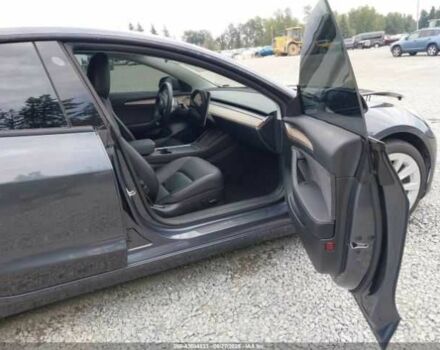 Сірий Тесла Модель 3, об'ємом двигуна 0 л та пробігом 24 тис. км за 7000 $, фото 4 на Automoto.ua