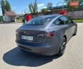 Серый Тесла Модель 3, объемом двигателя 0 л и пробегом 44 тыс. км за 21000 $, фото 3 на Automoto.ua