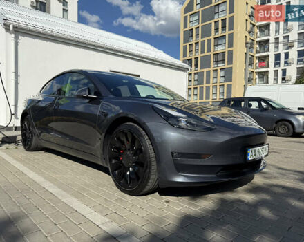 Серый Тесла Модель 3, объемом двигателя 0 л и пробегом 71 тыс. км за 24500 $, фото 5 на Automoto.ua