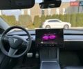 Серый Тесла Модель 3, объемом двигателя 0 л и пробегом 82 тыс. км за 24500 $, фото 12 на Automoto.ua