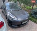 Серый Тесла Модель 3, объемом двигателя 0 л и пробегом 26 тыс. км за 22000 $, фото 1 на Automoto.ua