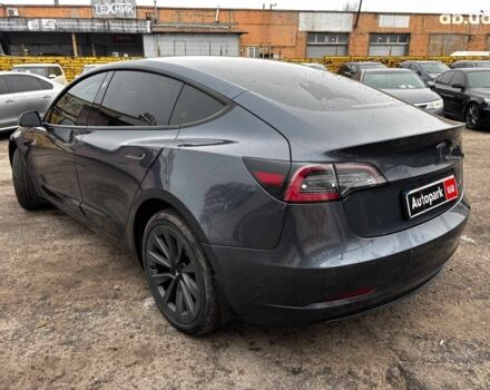 Серый Тесла Модель 3, объемом двигателя 0 л и пробегом 69 тыс. км за 25990 $, фото 2 на Automoto.ua