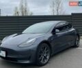 Серый Тесла Модель 3, объемом двигателя 0 л и пробегом 227 тыс. км за 19400 $, фото 4 на Automoto.ua