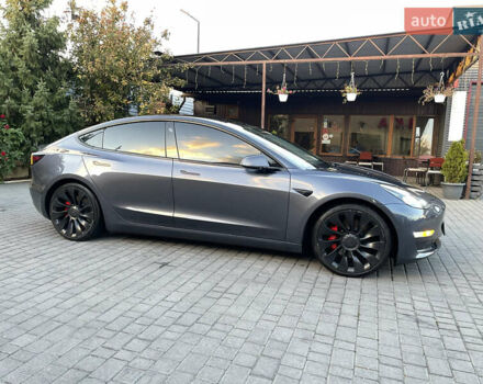 Сірий Тесла Модель 3, об'ємом двигуна 0 л та пробігом 80 тис. км за 24000 $, фото 3 на Automoto.ua