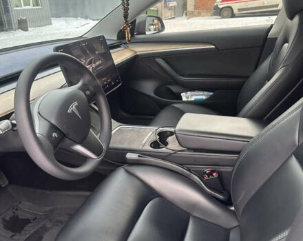 Серый Тесла Модель 3, объемом двигателя 0 л и пробегом 109 тыс. км за 20500 $, фото 10 на Automoto.ua