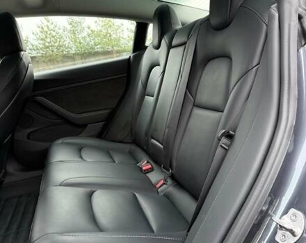 Серый Тесла Модель 3, объемом двигателя 0 л и пробегом 46 тыс. км за 20000 $, фото 81 на Automoto.ua