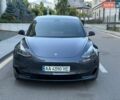 Серый Тесла Модель 3, объемом двигателя 0 л и пробегом 130 тыс. км за 21900 $, фото 2 на Automoto.ua