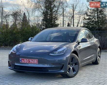 Серый Тесла Модель 3, объемом двигателя 0 л и пробегом 73 тыс. км за 22000 $, фото 6 на Automoto.ua