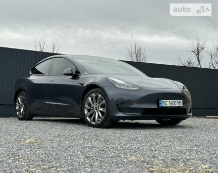 Сірий Тесла Модель 3, об'ємом двигуна 0 л та пробігом 36 тис. км за 26993 $, фото 2 на Automoto.ua