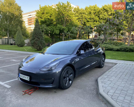 Сірий Тесла Модель 3, об'ємом двигуна 0 л та пробігом 53 тис. км за 22000 $, фото 1 на Automoto.ua