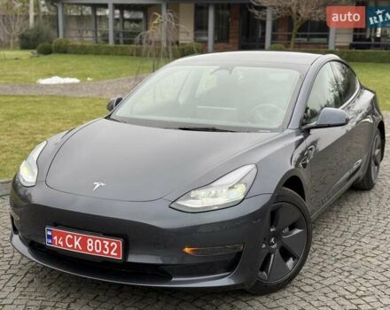 Серый Тесла Модель 3, объемом двигателя 0 л и пробегом 46 тыс. км за 20000 $, фото 23 на Automoto.ua