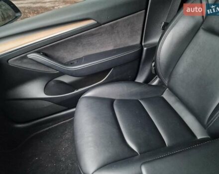 Сірий Тесла Модель 3, об'ємом двигуна 0 л та пробігом 116 тис. км за 19900 $, фото 13 на Automoto.ua