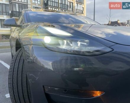 Сірий Тесла Модель 3, об'ємом двигуна 0 л та пробігом 28 тис. км за 21000 $, фото 7 на Automoto.ua