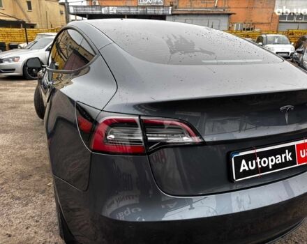 Серый Тесла Модель 3, объемом двигателя 0 л и пробегом 69 тыс. км за 25990 $, фото 14 на Automoto.ua