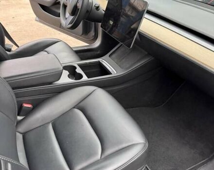 Сірий Тесла Модель 3, об'ємом двигуна 0 л та пробігом 46 тис. км за 14600 $, фото 13 на Automoto.ua