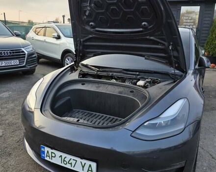 Серый Тесла Модель 3, объемом двигателя 0 л и пробегом 86 тыс. км за 19200 $, фото 11 на Automoto.ua