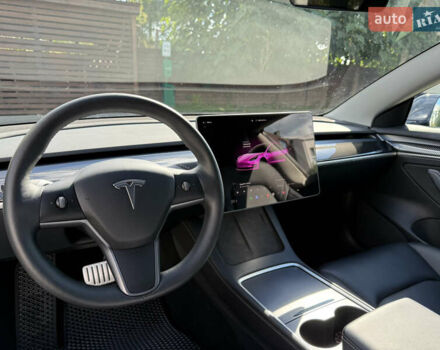 Серый Тесла Модель 3, объемом двигателя 0 л и пробегом 71 тыс. км за 24500 $, фото 10 на Automoto.ua