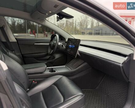 Серый Тесла Модель 3, объемом двигателя 0 л и пробегом 31 тыс. км за 23200 $, фото 18 на Automoto.ua