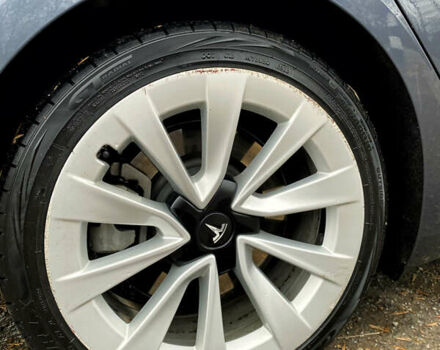 Серый Тесла Модель 3, объемом двигателя 0 л и пробегом 101 тыс. км за 16650 $, фото 22 на Automoto.ua